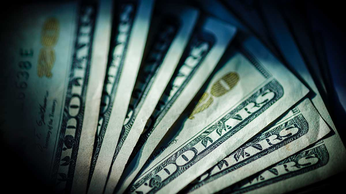 Курс валют НБУ на 11.04.2019 - курс доллара, курс евро