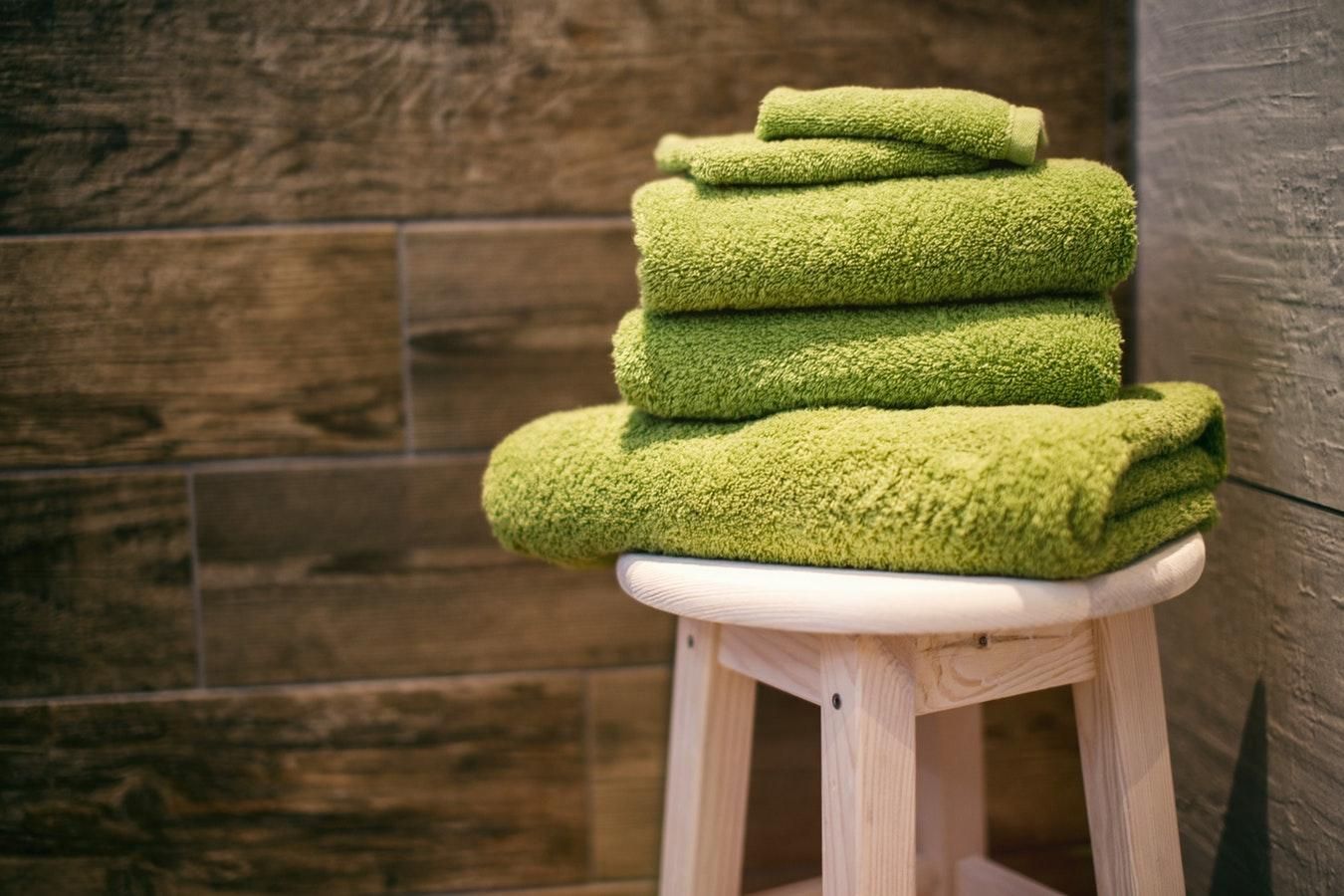 6 простих порад, як легко освіжити інтер'єр ванної