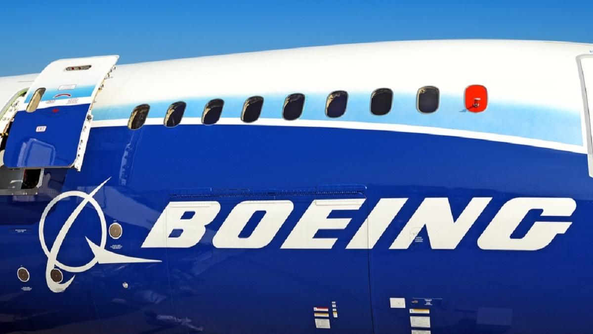 Акціонери Boeing подали до суду на компанію після авіакатастроф моделі 737 Max Акціонери Boeing подали до суду на компанію після авіакатастроф моделі 737 Max