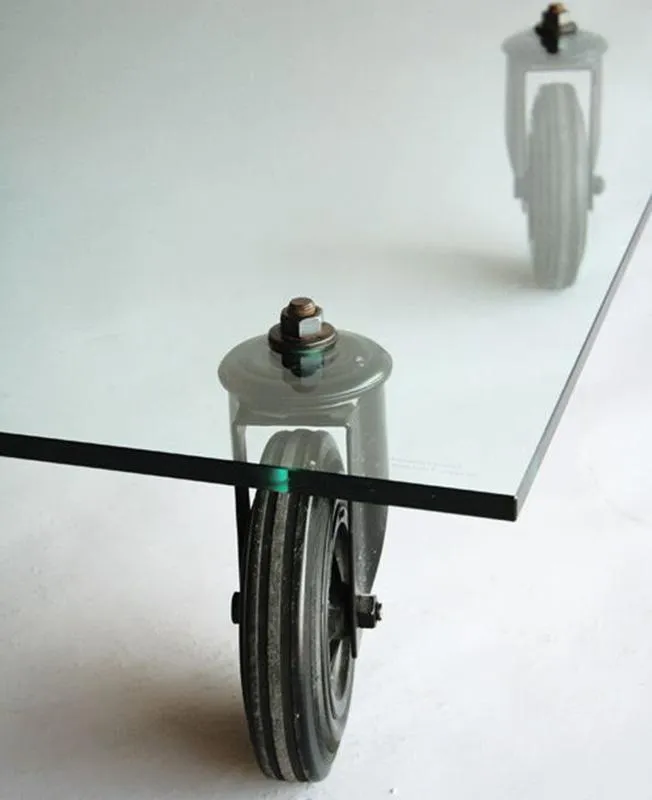 стіл на колесах дизайн інтерєр Мілан