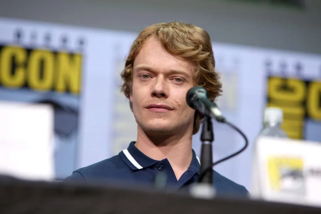 Теон Грейджой – Альфі Аллен Теон Грейджой – Альфі Аллен