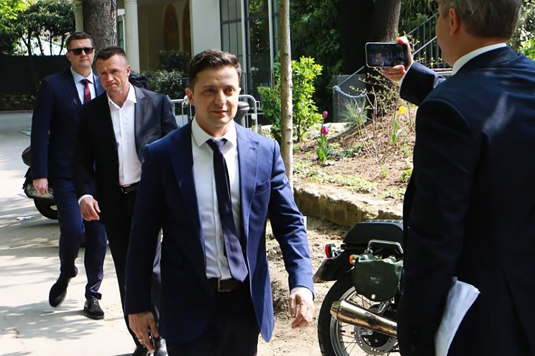 Зустріч Зеленського з Макроном - відео та фото зустрічі 12 квітня 2019 Зустріч Зеленського з Макроном - відео та фото зустрічі 12 квітня 2019