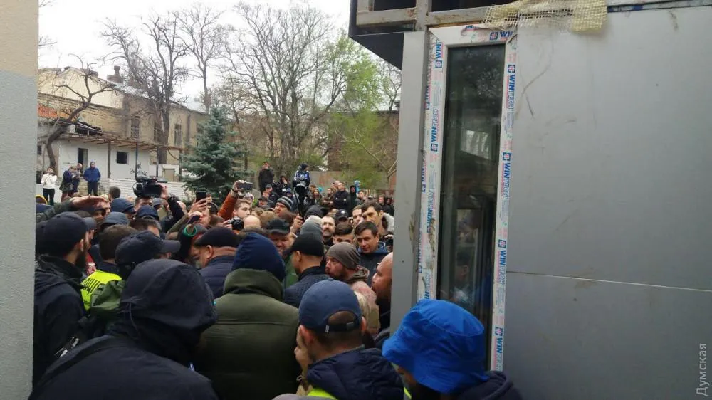 сутички одеса літній театр сутички одеса літній театр