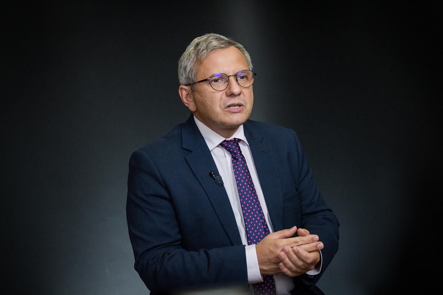 Смена системы власти дает Украине шанс на экономический рывок, – Устенко 