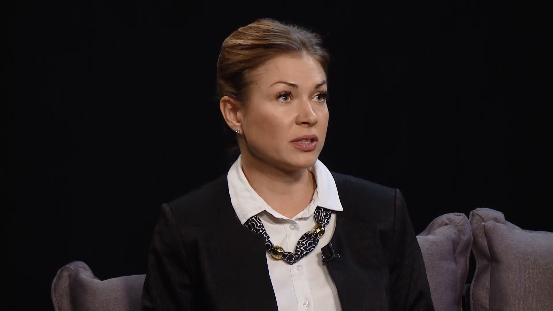 "Є люди, які стоять над законом": відверте інтерв'ю колишніх судових виконавців "Є люди, які стоять над законом": відверте інтерв'ю колишніх судових виконавців