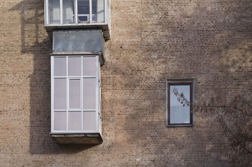 Уродство и красота под одной обложкой: вышла книга об украинских балконах Уродство и красота под одной обложкой: вышла книга об украинских балконах