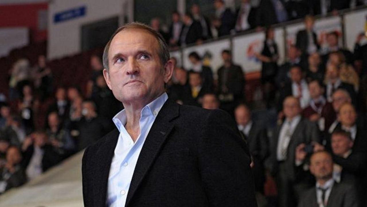 Почему запрет Россией экспорта нефти может сделать украинцев заложниками Медведчука Почему запрет Россией экспорта нефти может сделать украинцев заложниками Медведчука