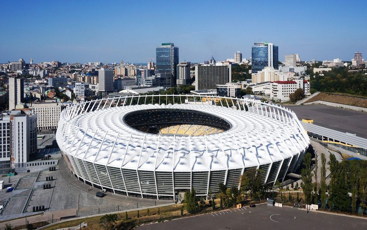 Через дебати довкола стадіону "Олімпійський" обмежать рух, а громадський транспорт змінить режим