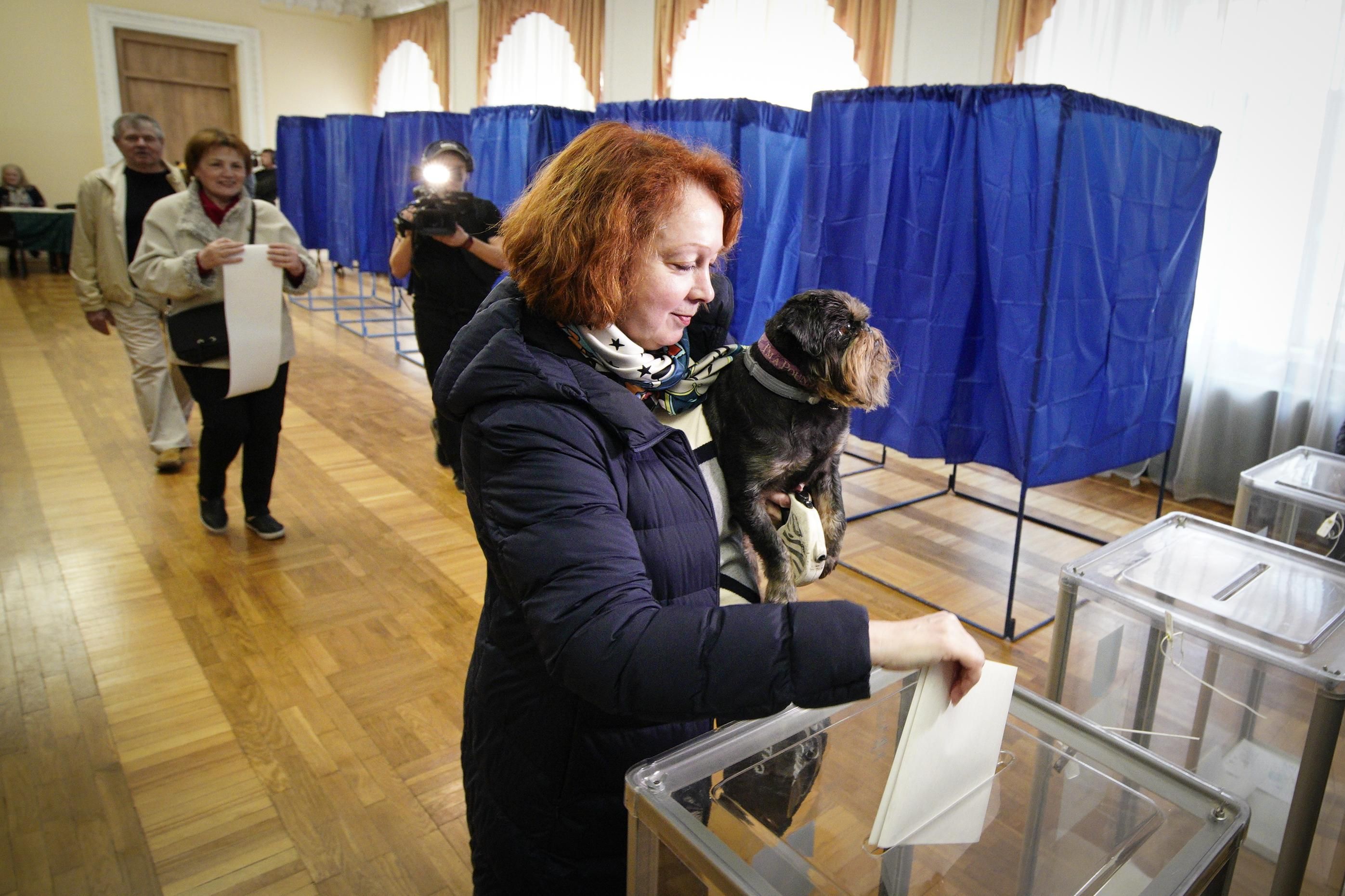 "Пока есть такая возможность": известные украинцы призвали проголосовать на выборах президента