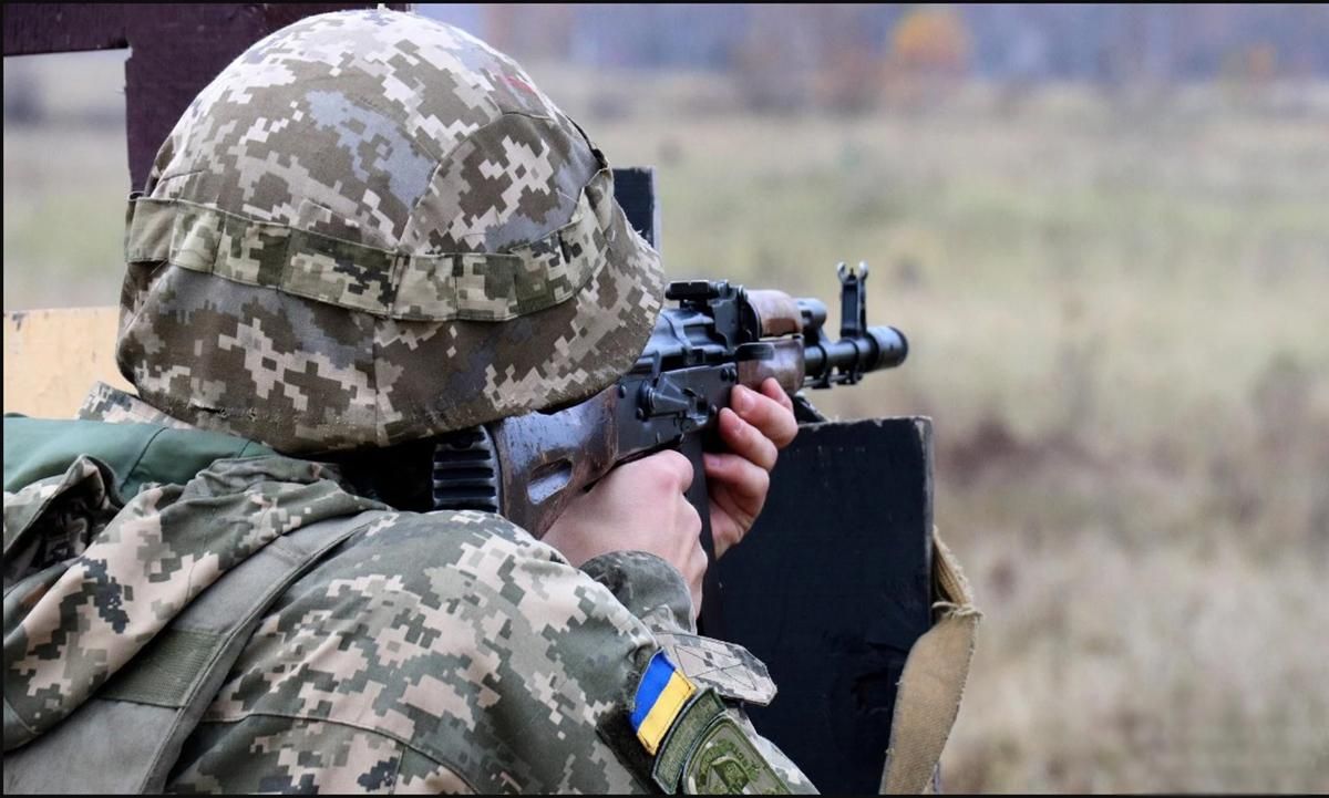 Украинские военные нанесли урон пророссийским боевикам на Донбассе Украинские военные нанесли урон пророссийским боевикам на Донбассе