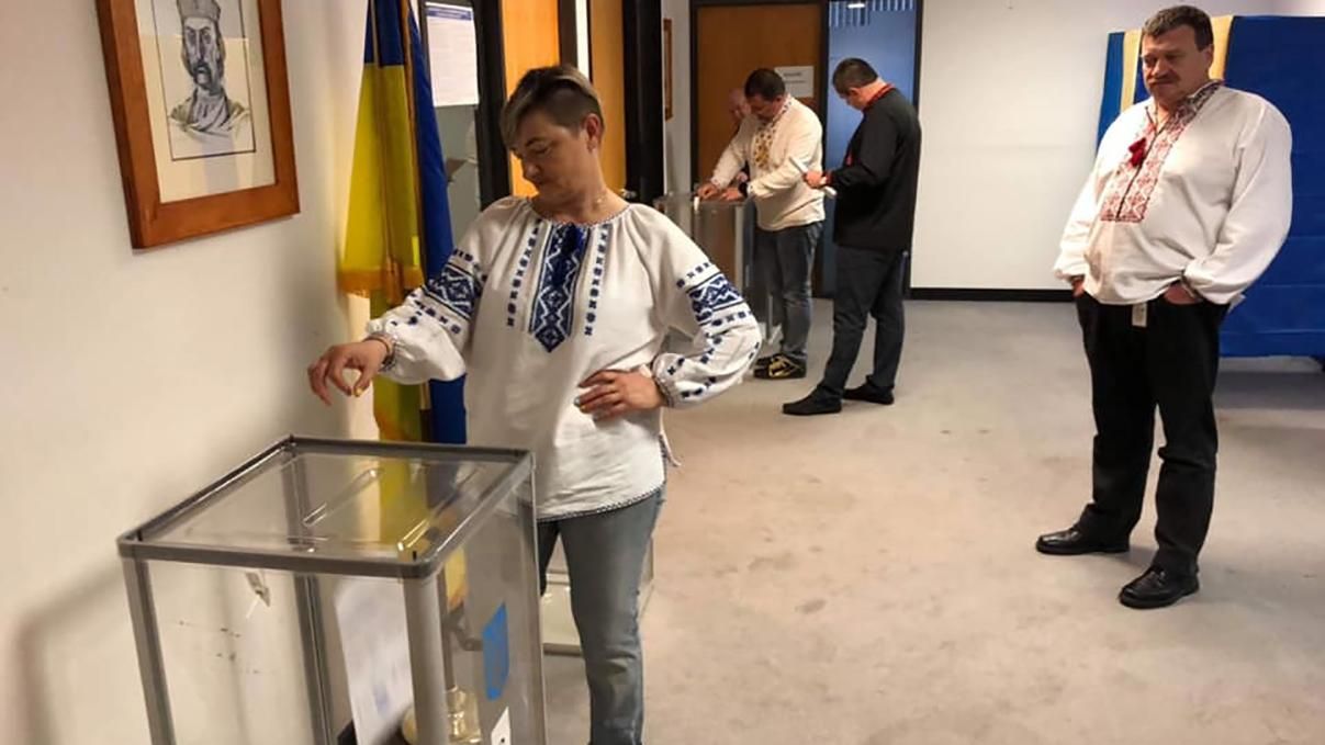 Другий тур виборів президента-2019: відкрилася остання виборча дільниця 
