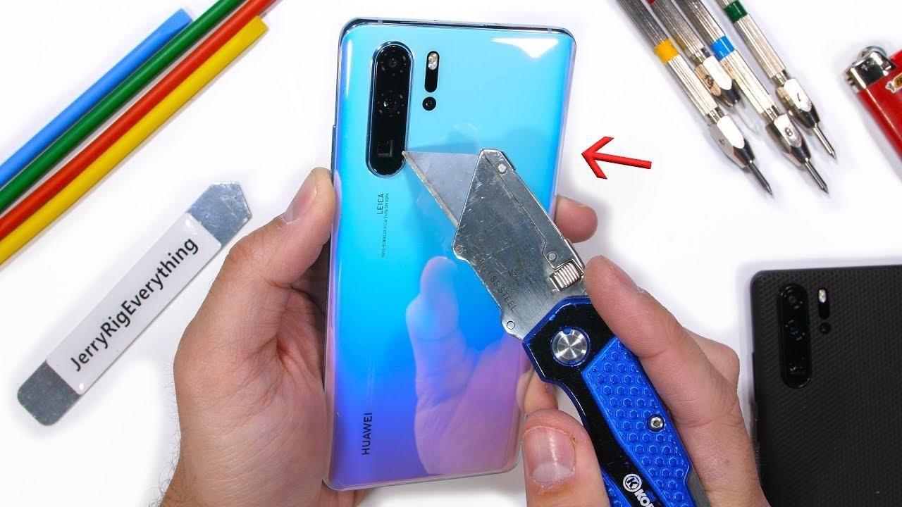 Huawei P30 Pro з успіхом пройшов випробування на міцність: відео Huawei P30 Pro з успіхом пройшов випробування на міцність: відео
