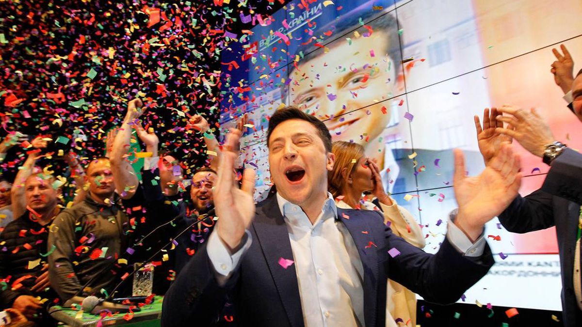 Кто поздравил Зеленского с победой на выборах 2019 - список Кто поздравил Зеленского с победой на выборах 2019 - список