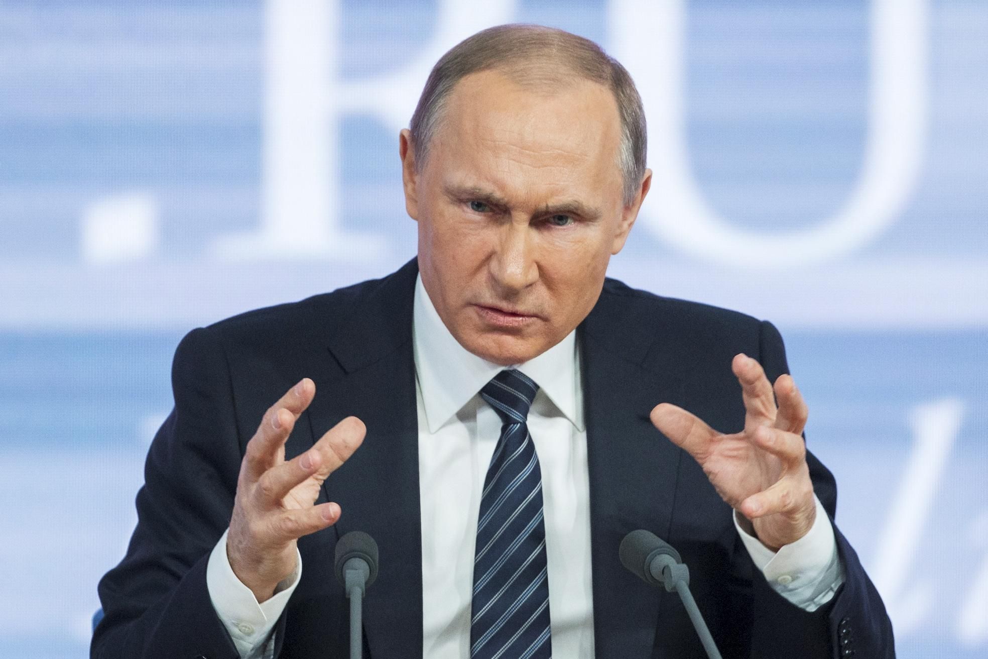 Росіянина оштрафували через лайливий пост про Путіна
