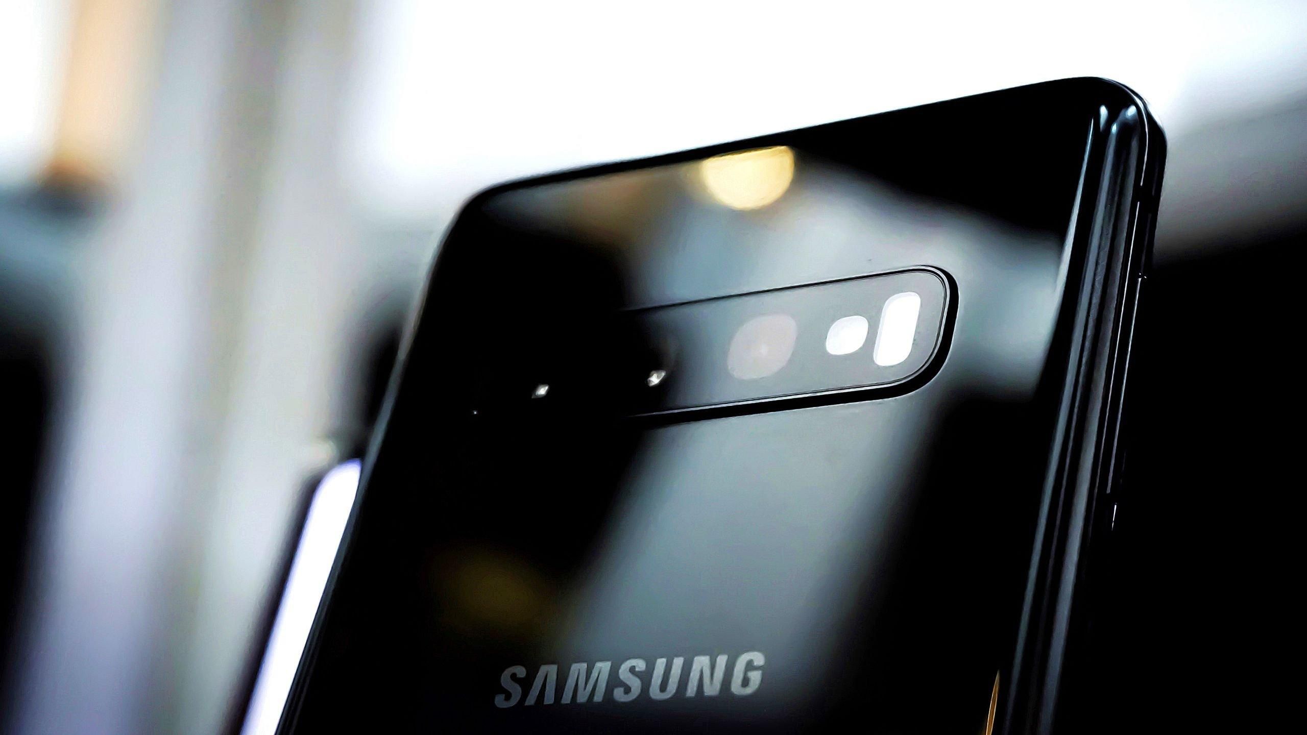 Samsung Galaxy Note 10 получит необычный дизайн: видео