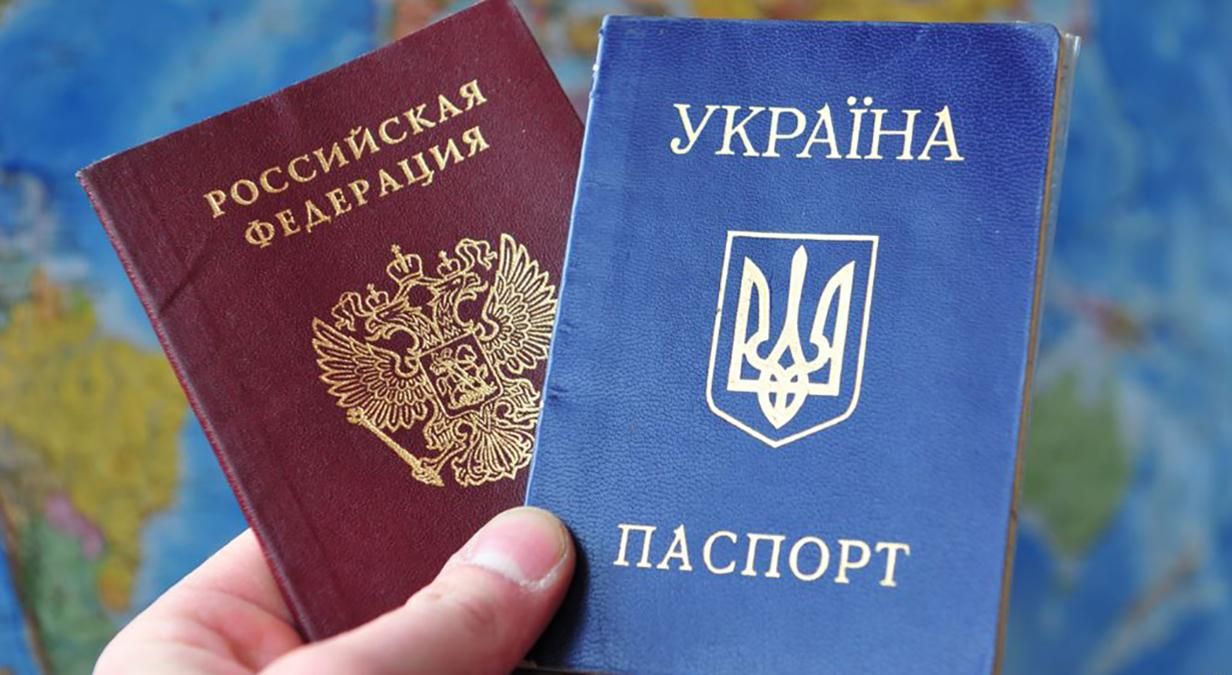 Путін дозволив жителям Донбасу отримати паспорт Росії і зберегти український