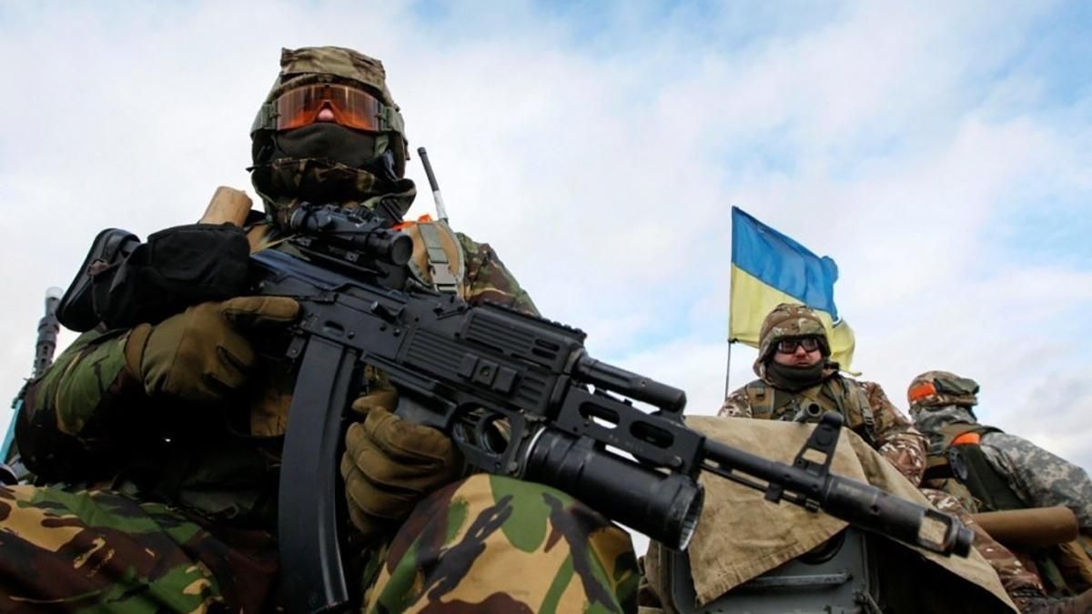 Горячие сутки на Донбассе: ранен украинский военный Горячие сутки на Донбассе: ранен украинский военный