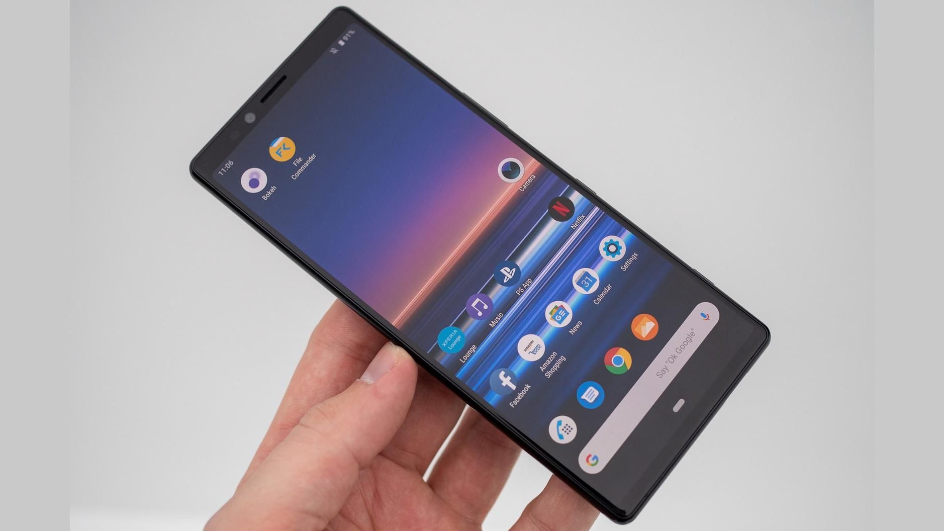 Смартфон Sony Xperia 2 вийде із двома дисплеями Смартфон Sony Xperia 2 вийде із двома дисплеями