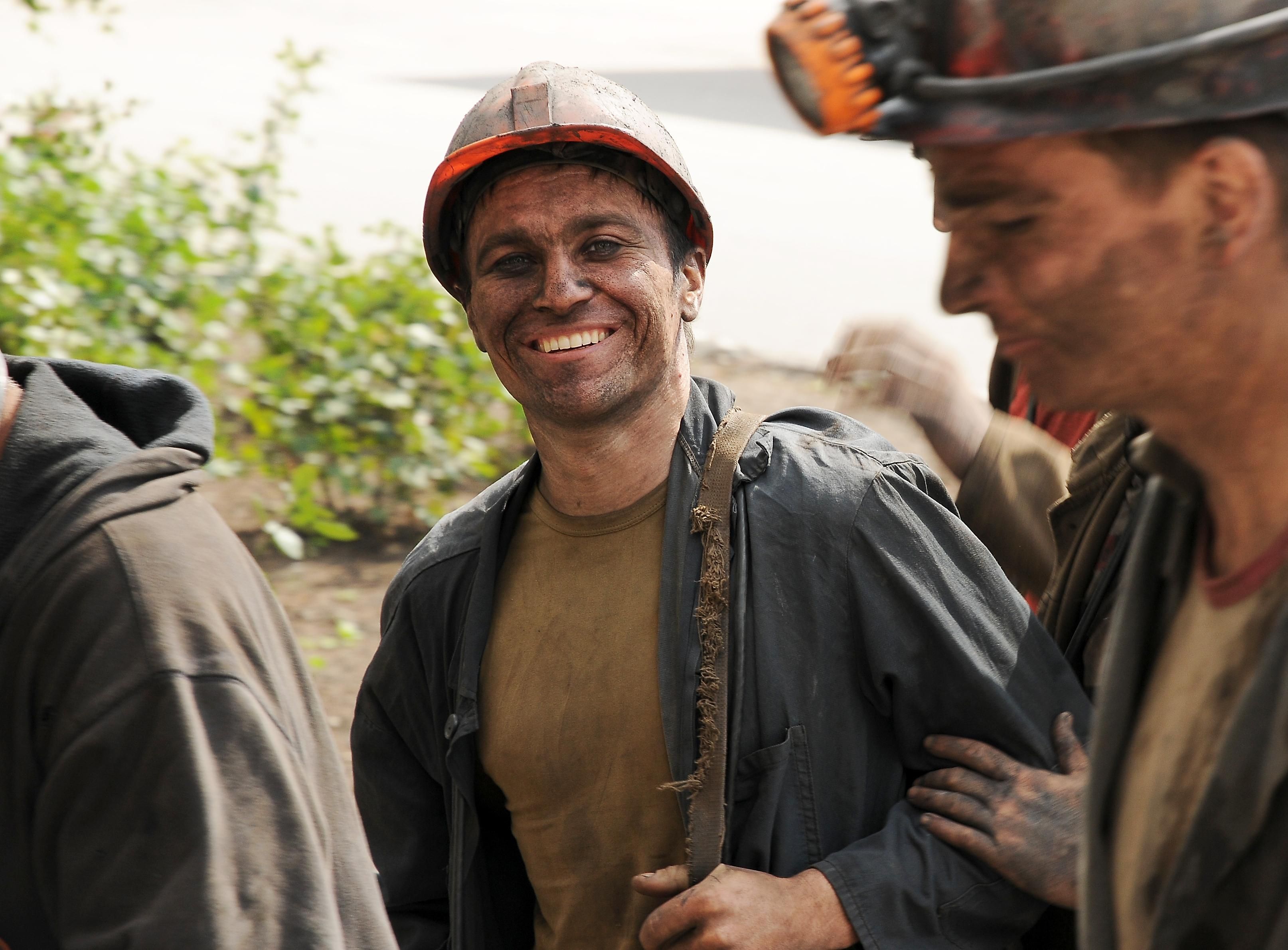 Шахтарям Донбасу почнуть платити європейські зарплати Шахтарям Донбасу почнуть платити європейські зарплати