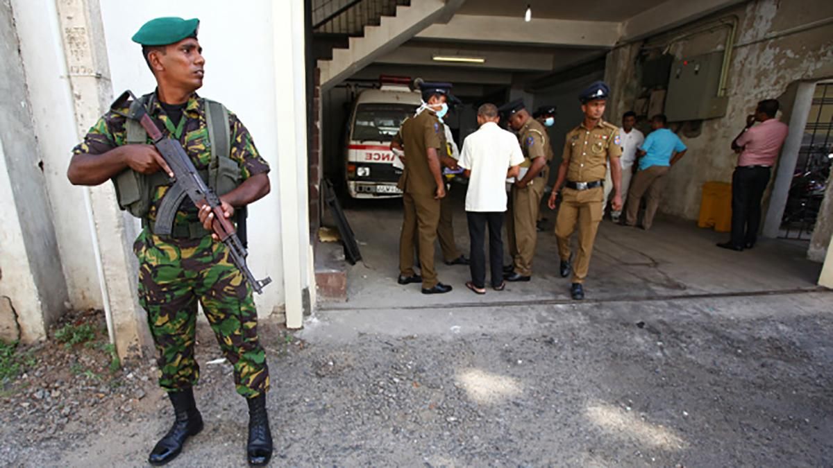 На Шрі-Ланці перестрілка та нові вибухи: серед загиблих є діти