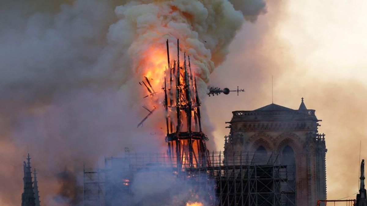 9-річна дитина надіслала 3 євро на відновлення Нотр-Даму 9-річна дитина надіслала 3 євро на відновлення Нотр-Даму