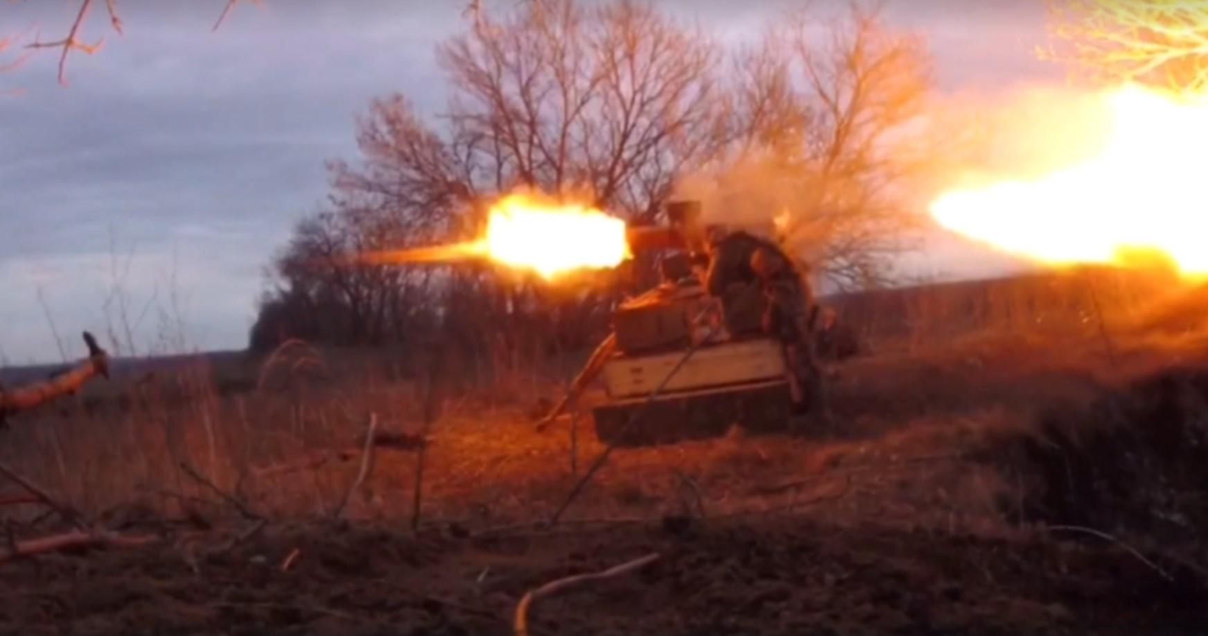 "Правый сектор" уничтожил позицию боевиков на Донбассе: яркое видео