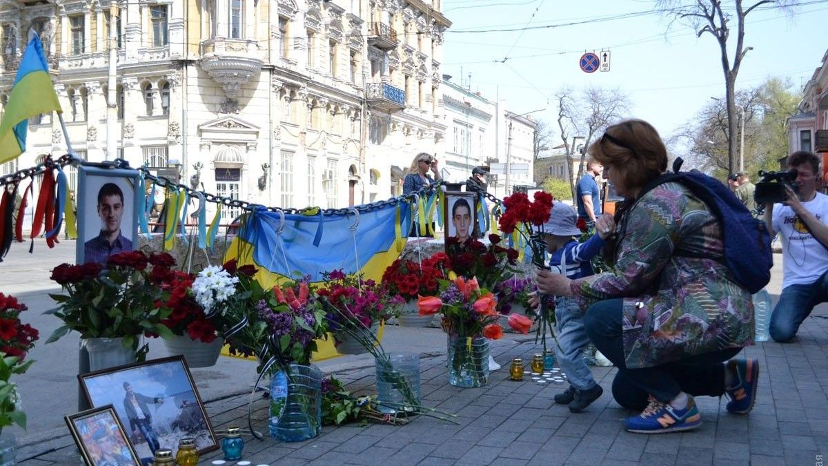 Правоохранители, которые способствовали сепаратистам 2 мая в Одессе, работают дальше, – активист Правоохранители, которые способствовали сепаратистам 2 мая в Одессе, работают дальше, – активист