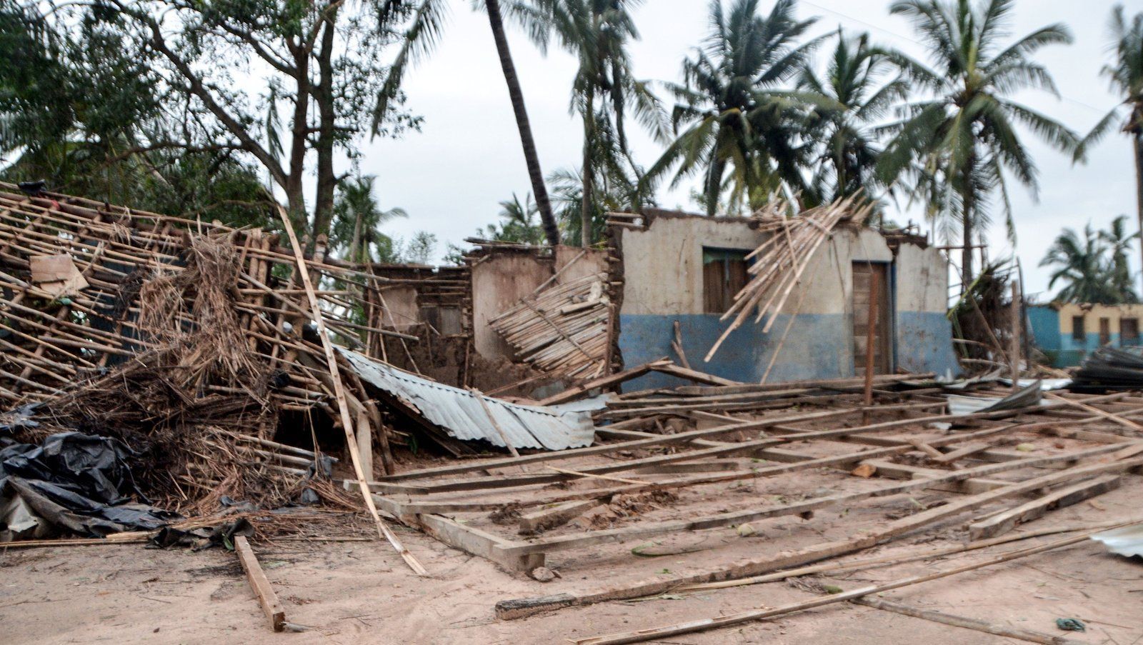 Мощный циклон унес жизни в Мозамбике: фото и видео последствий непогоды