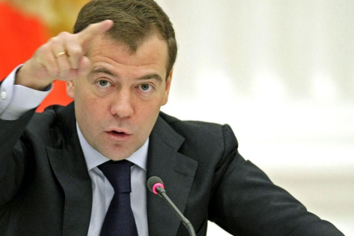 Медведев напомнил новой власти Украины о "газовых переговорах" с Бойко и Медведчуком