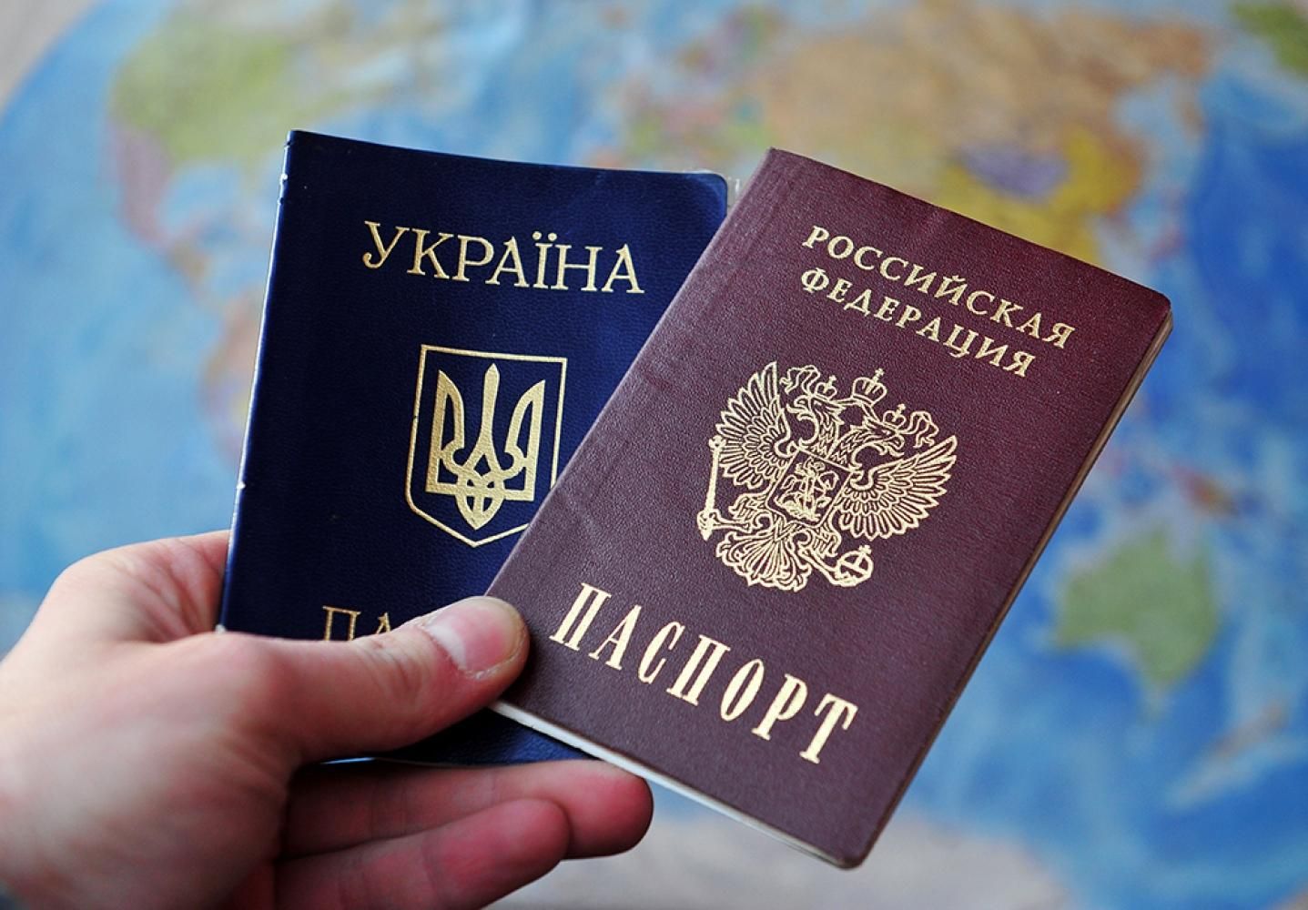 Как жители неподконтрольных территорий относятся к выдаче российских паспортов