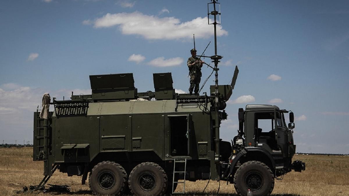 Россия испытывает на Донбассе новую систему орбитального подавления, – InformNapalm Россия испытывает на Донбассе новую систему орбитального подавления, – InformNapalm