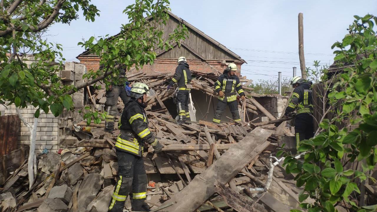 У Маріуполі вибухнув житловий будинок, від нього нічого не лишилось: фото