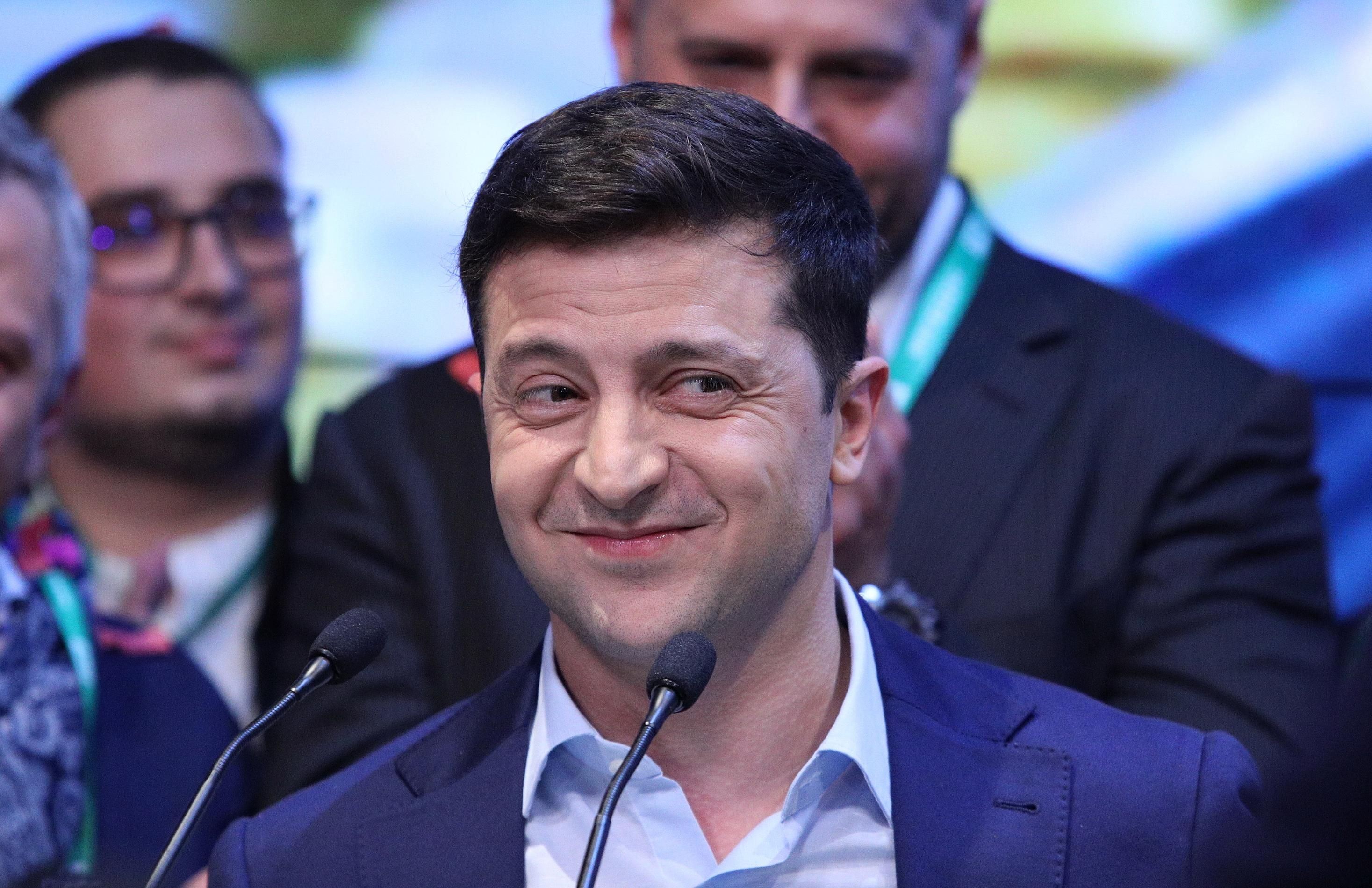 Скільки витратив Зеленський на рекламу перед виборами: відома сума Скільки витратив Зеленський на рекламу перед виборами: відома сума