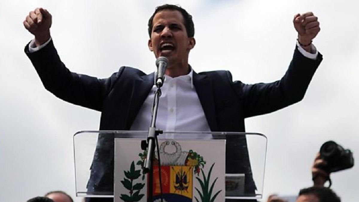 Гуайдо визнав провальною спробу відсторонення Мадуро Гуайдо визнав провальною спробу відсторонення Мадуро