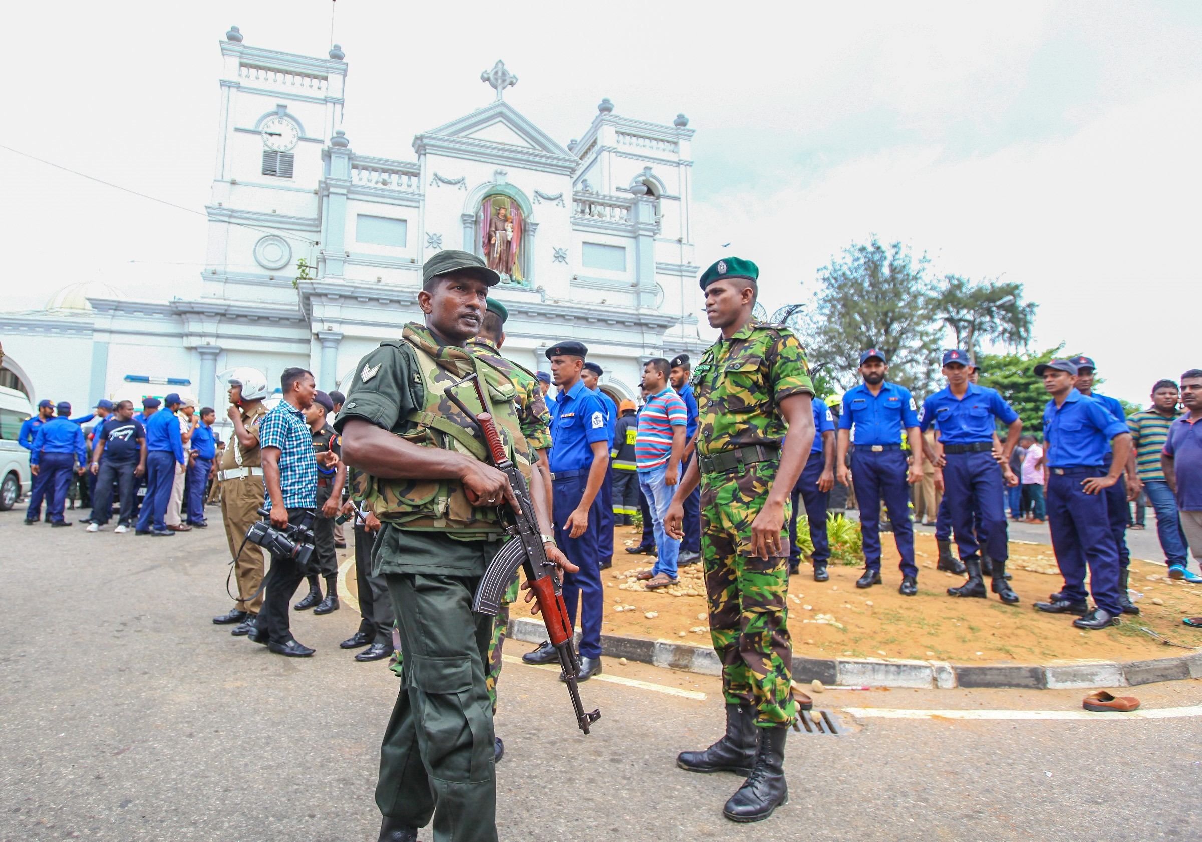 Теракты на Шри-Ланке: власти проводят массовую депортацию иностранцев