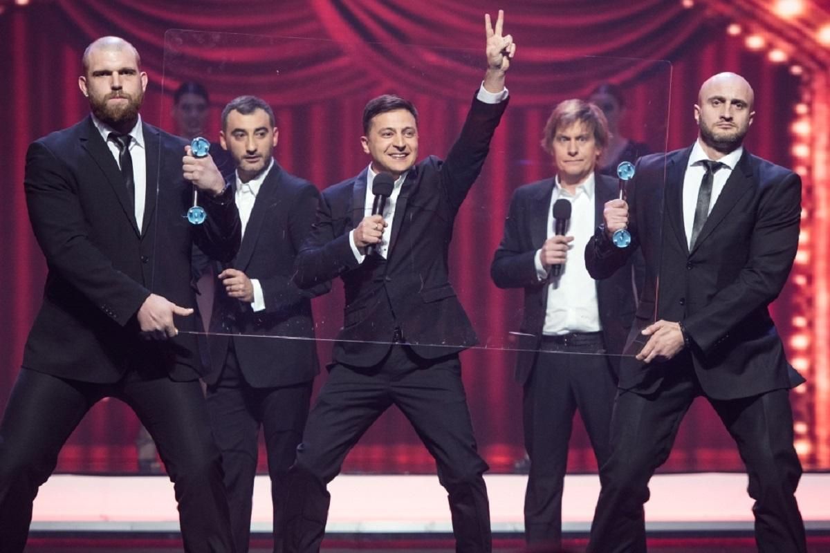 Зеленский вышел из бизнеса, но будет получать дивиденды, – член "ЗеКоманды" Зеленский вышел из бизнеса, но будет получать дивиденды, – член "ЗеКоманды"