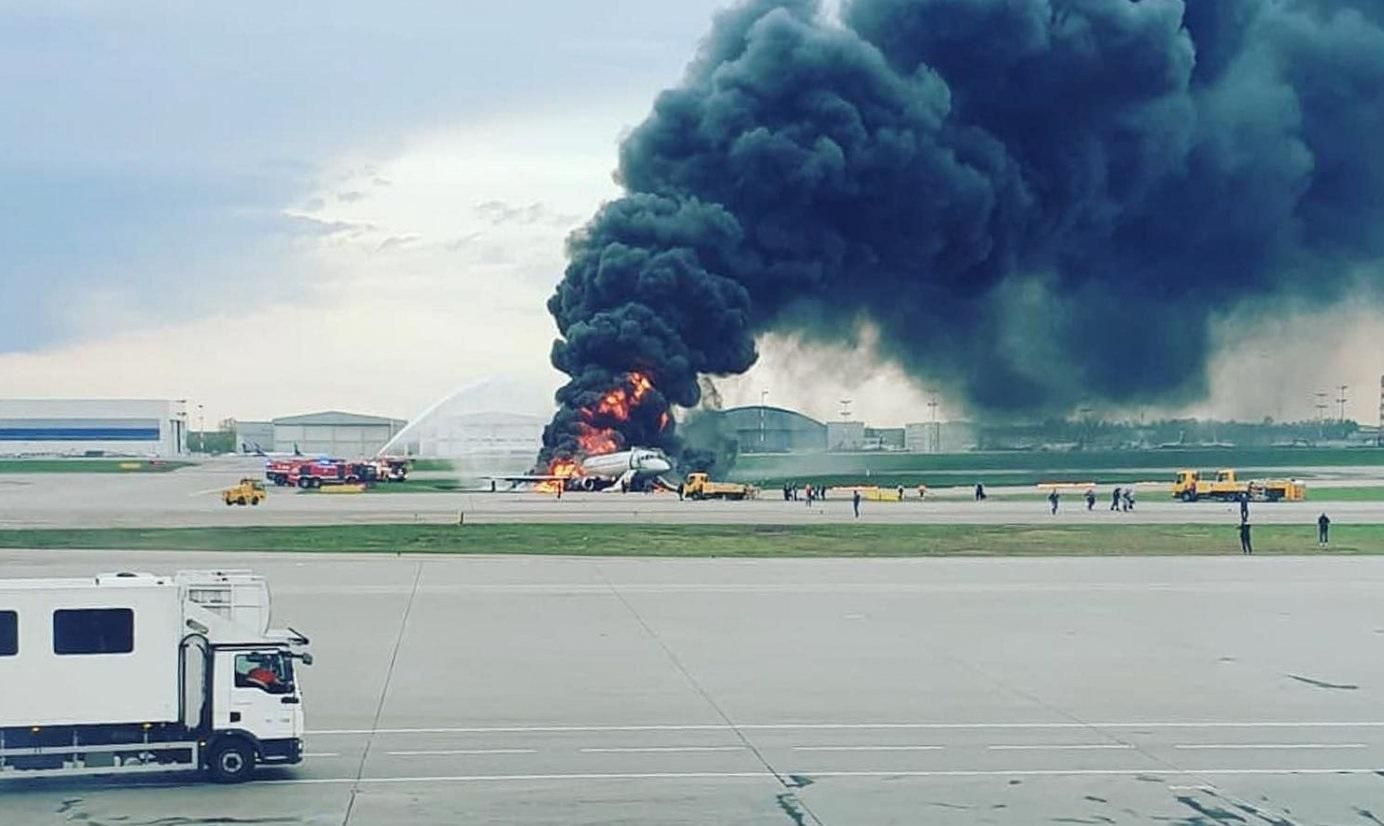 Авіакатастрофа в "Шереметьєво": для розшифрування "чорних скриньок" знадобиться тиждень Авіакатастрофа в "Шереметьєво": для розшифрування "чорних скриньок" знадобиться тиждень