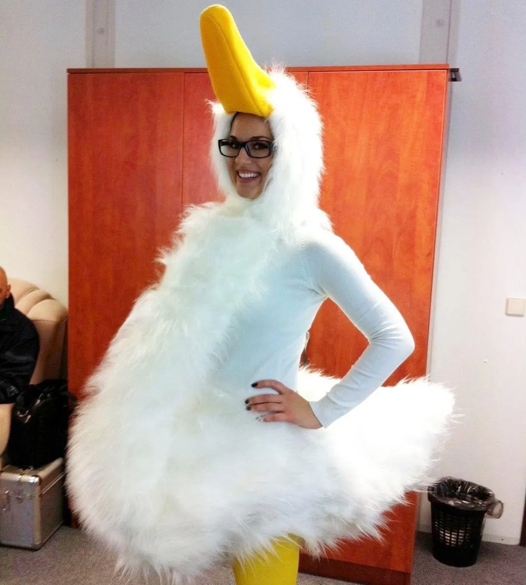 Маша Єфросиніна в костюмі качки Маша Єфросиніна в костюмі качки