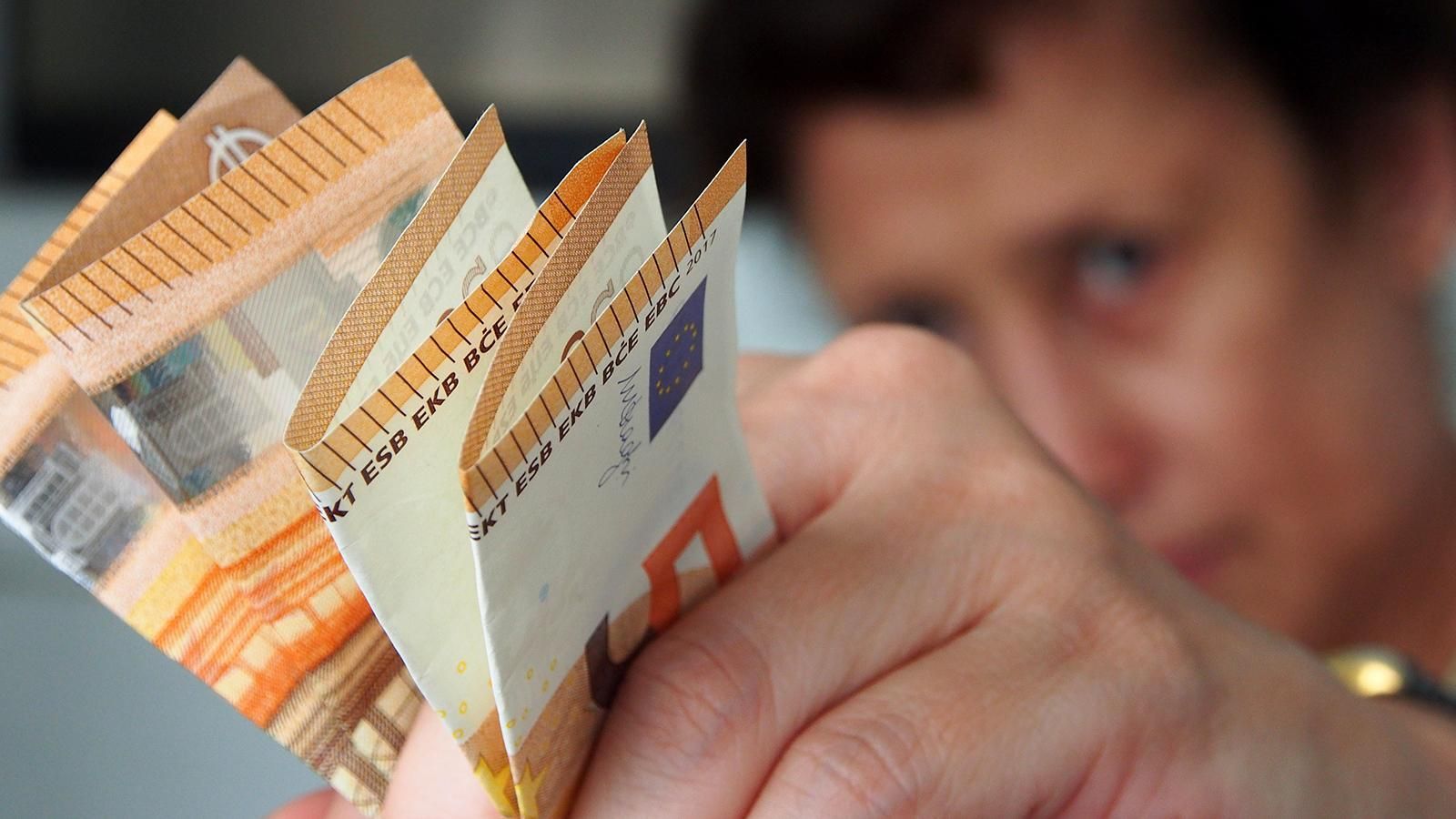 Готівковий курс валют на 10.05.2019 - курс долару та євро Готівковий курс валют на 10.05.2019 - курс долару та євро