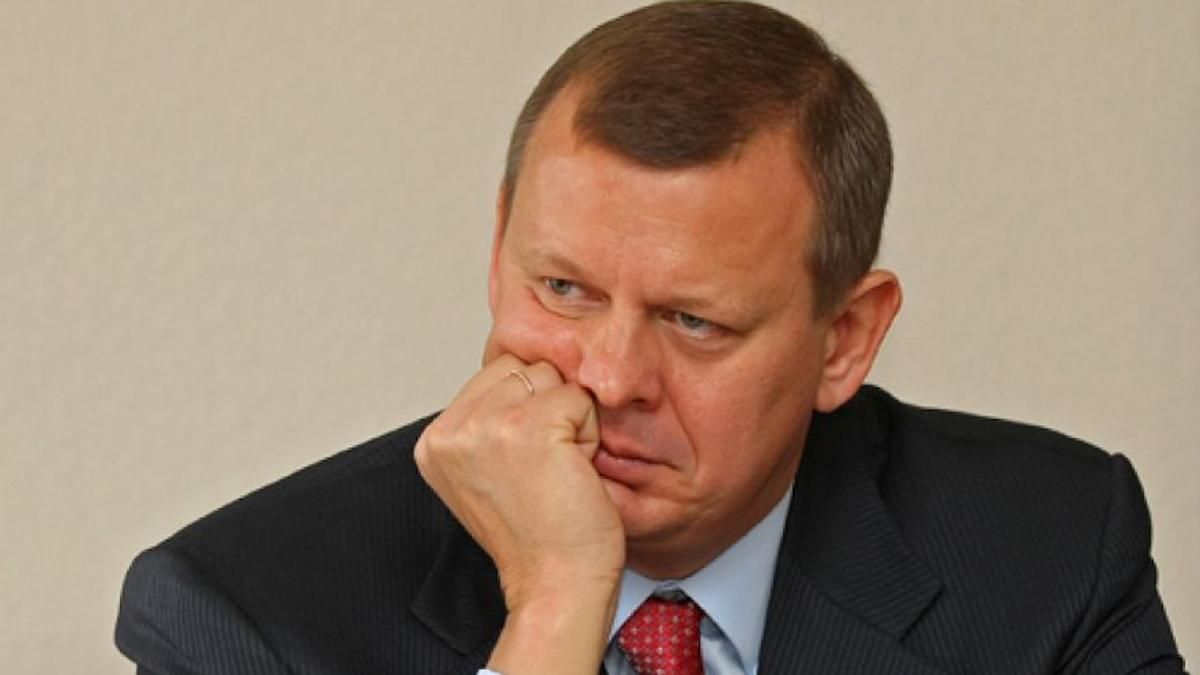 На Донбасі до 9 травня з’явився пропагандистський білборд від нардепа-втікача Клюєва: фото На Донбасі до 9 травня з’явився пропагандистський білборд від нардепа-втікача Клюєва: фото