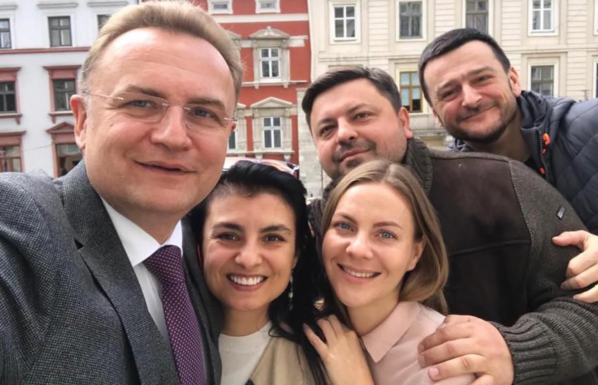 З "Самопомочі" йдуть 5 народних депутатів З "Самопомочі" йдуть 5 народних депутатів