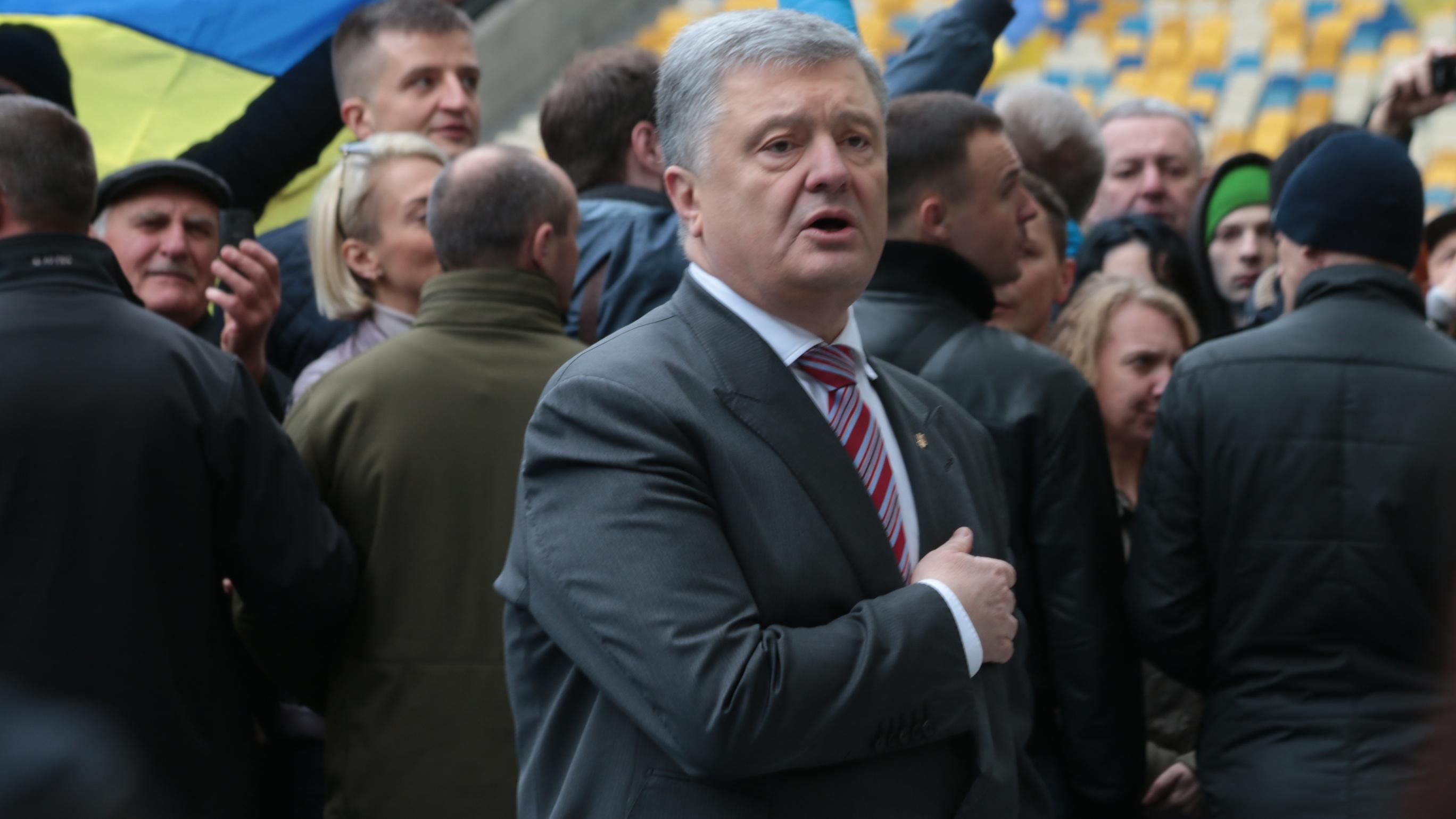 Порошенко звернувся до українців з нагоди 9 травня Порошенко звернувся до українців з нагоди 9 травня