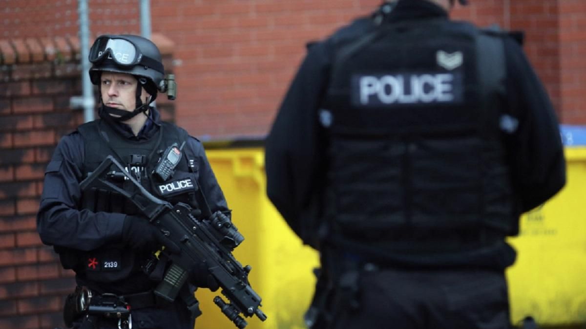 В одной из мечетей Лондона произошла стрельба В одной из мечетей Лондона произошла стрельба