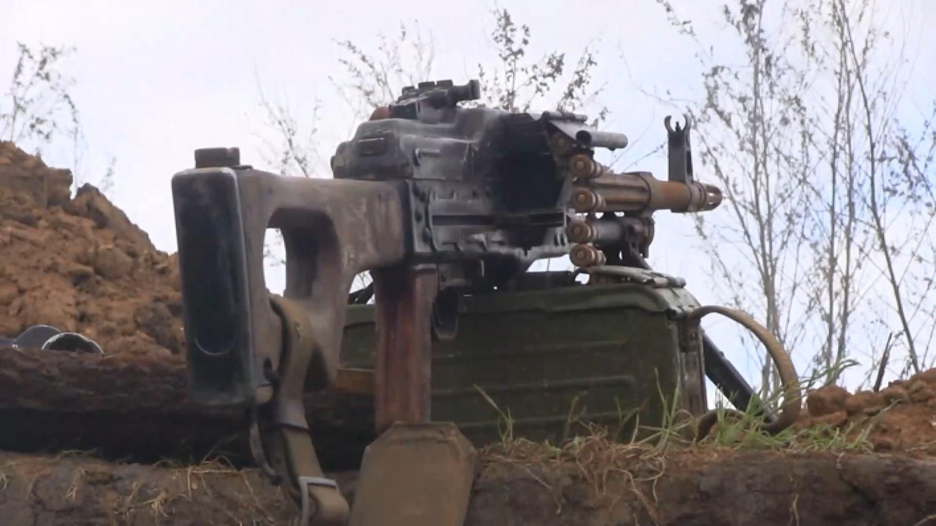Война за каждый километр: эксклюзивное видео боя на Луганщине