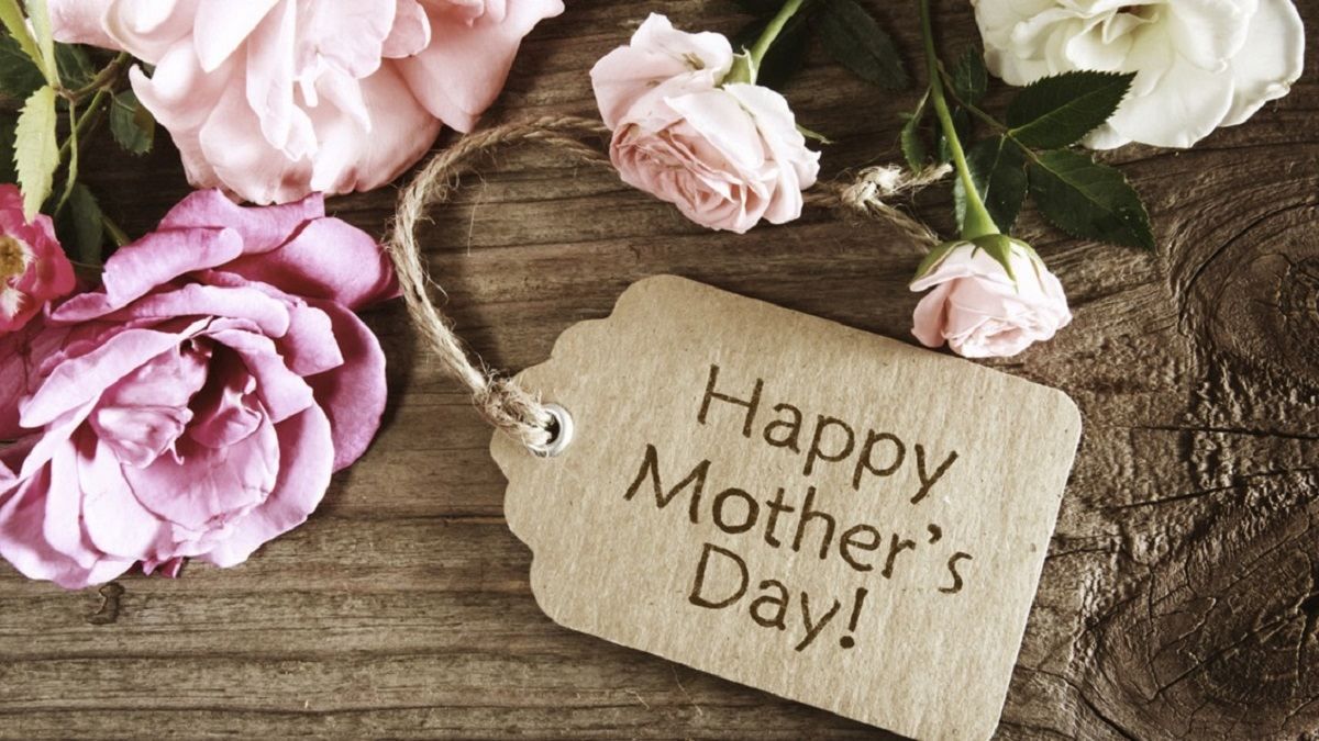 Google посвятил свой дудл Дню матери Google посвятил свой дудл Дню матери