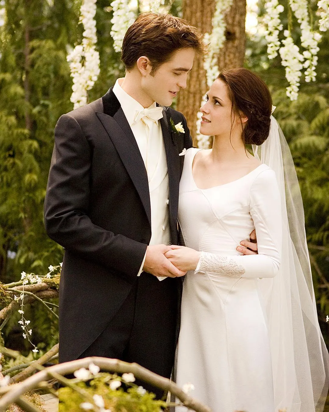 Роберт і Крістен були парою поза екраном фільму Роберт і Крістен були парою поза екраном фільму