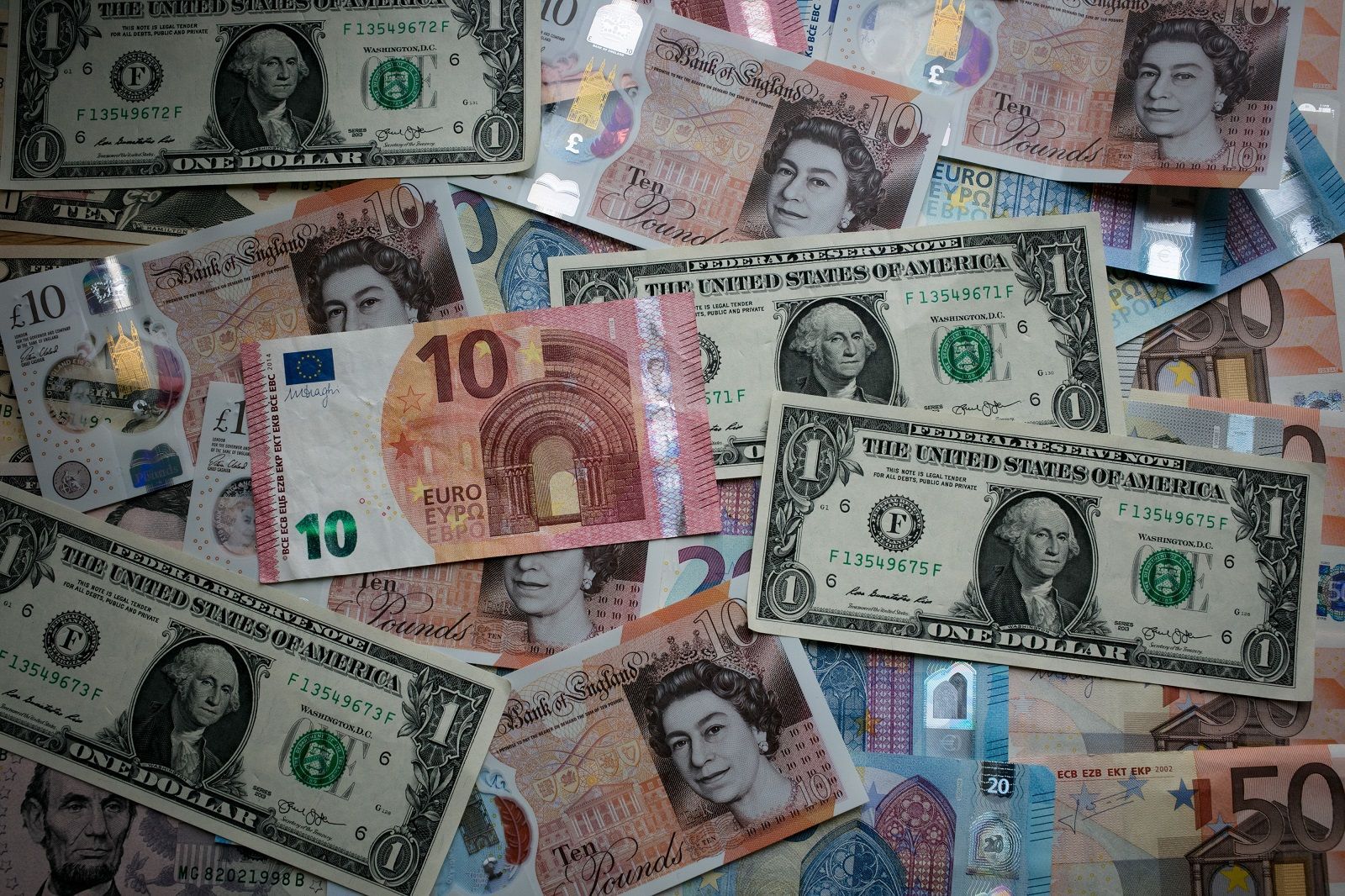 Готівковий курс валют на 13.05.2019 - курс долару та євро