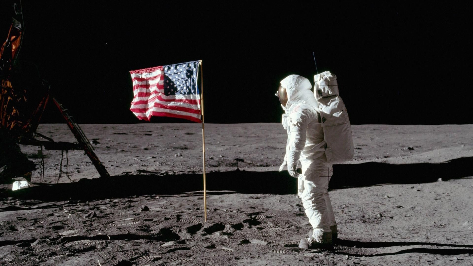 NASA готує цікавий проект про Місяць: що про це відомо NASA готує цікавий проект про Місяць: що про це відомо