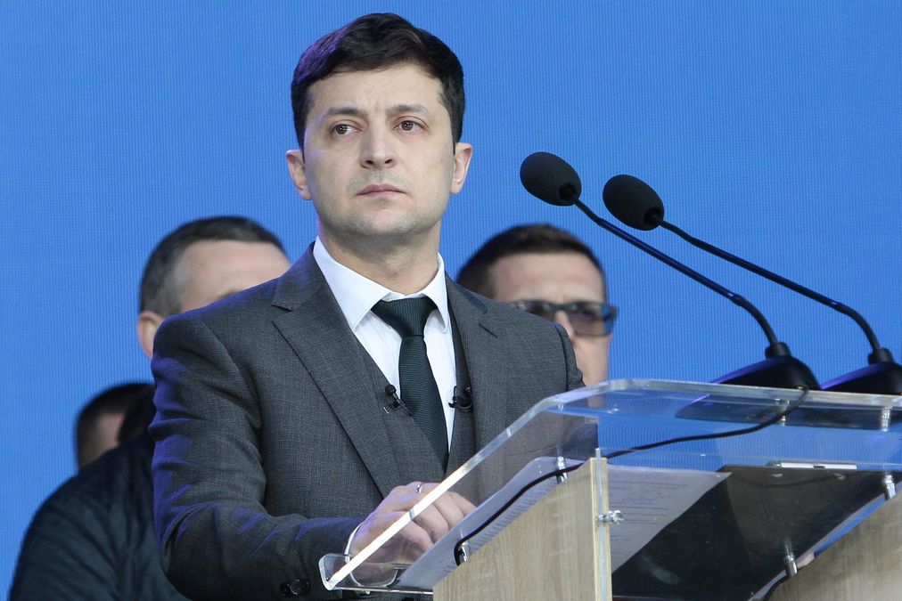 Є кілька ризиків для Зеленського у випадку розпуску парламенту, – експерт Є кілька ризиків для Зеленського у випадку розпуску парламенту, – експерт