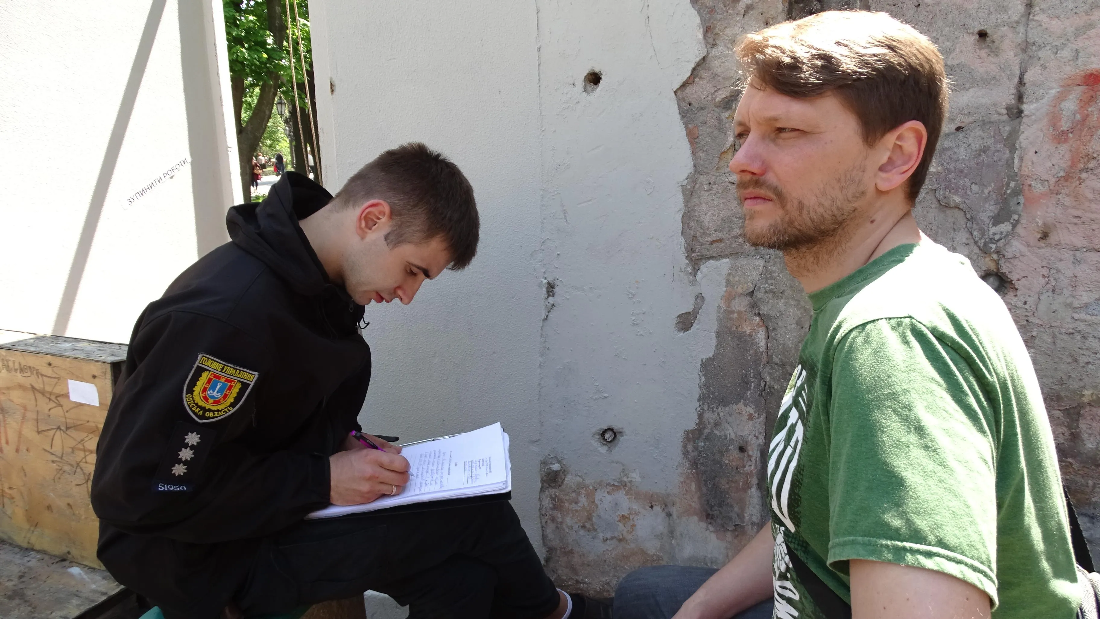 Літній театр Одеса незаконна забудова протести поліція Літній театр Одеса незаконна забудова протести поліція